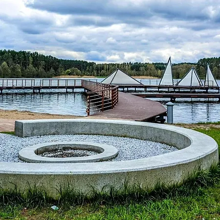Semesterbostad Kurza Lapka W Ocyplu Nad Jeziorem *